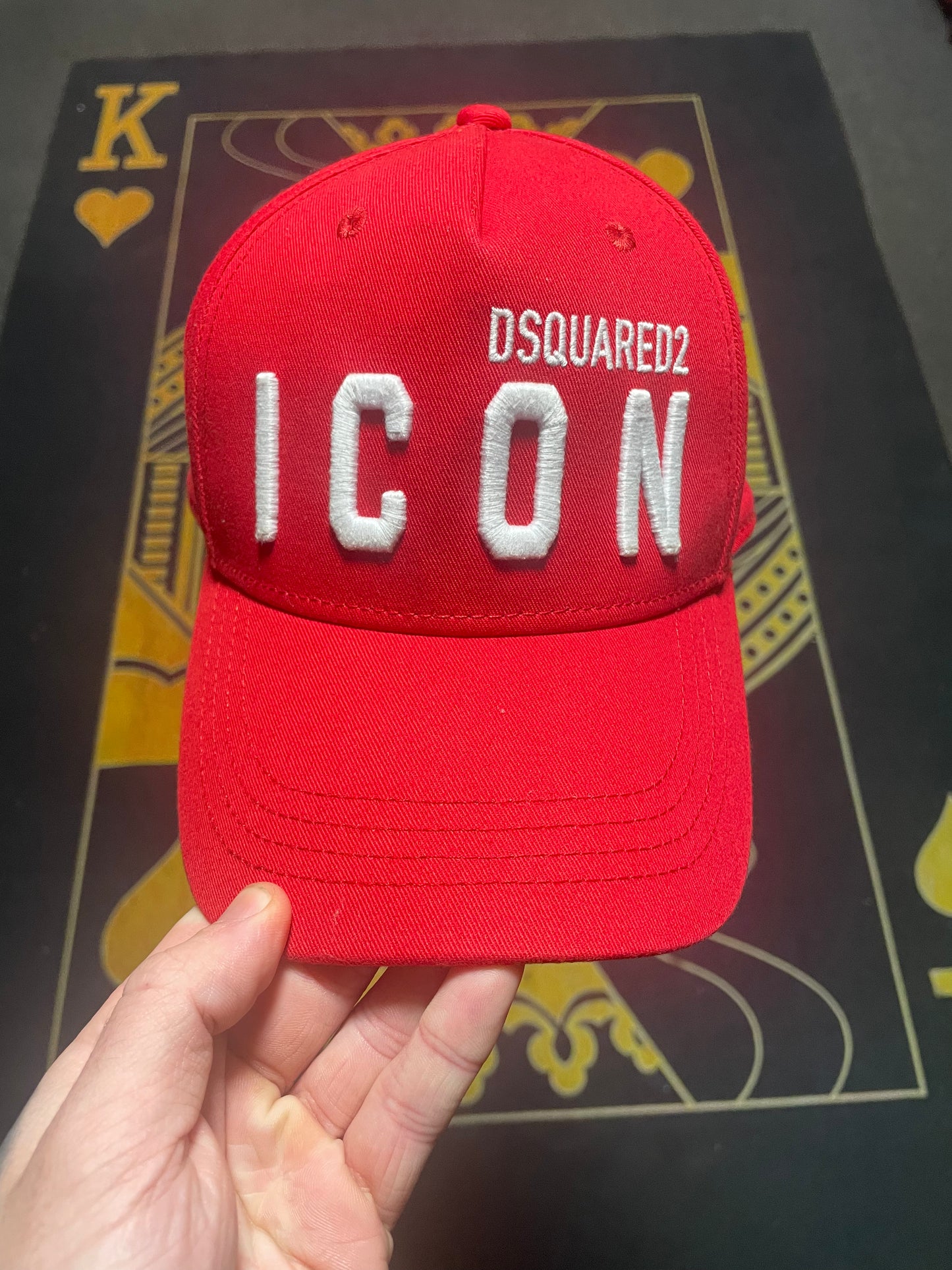 Dsqaured2 brand new red cap small